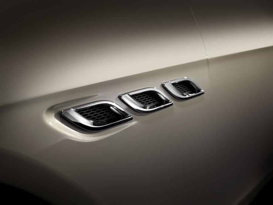  Maserati Quattroporte 2012 года  (фото 39 из 126)